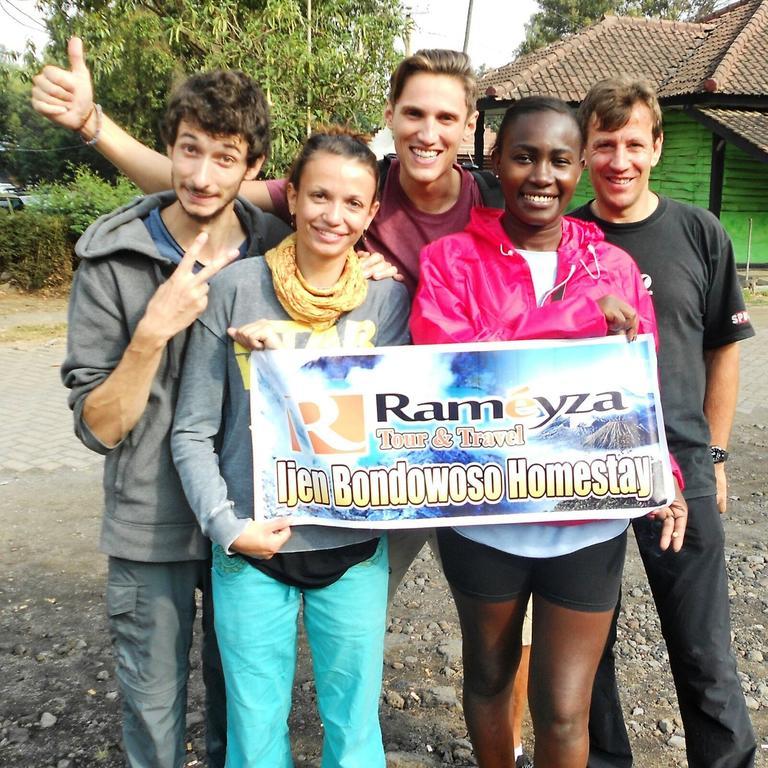 Ijen Bondowoso Home Stay Buitenkant foto
