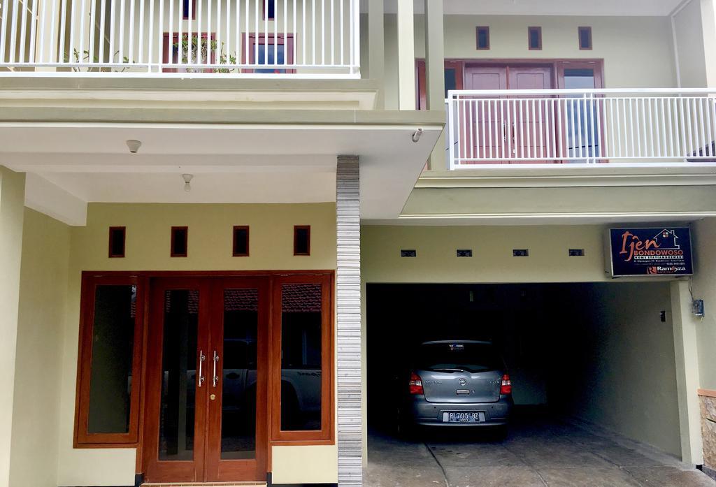 Ijen Bondowoso Home Stay Buitenkant foto
